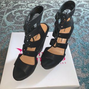 Lace Platform Wedge Heels - Black